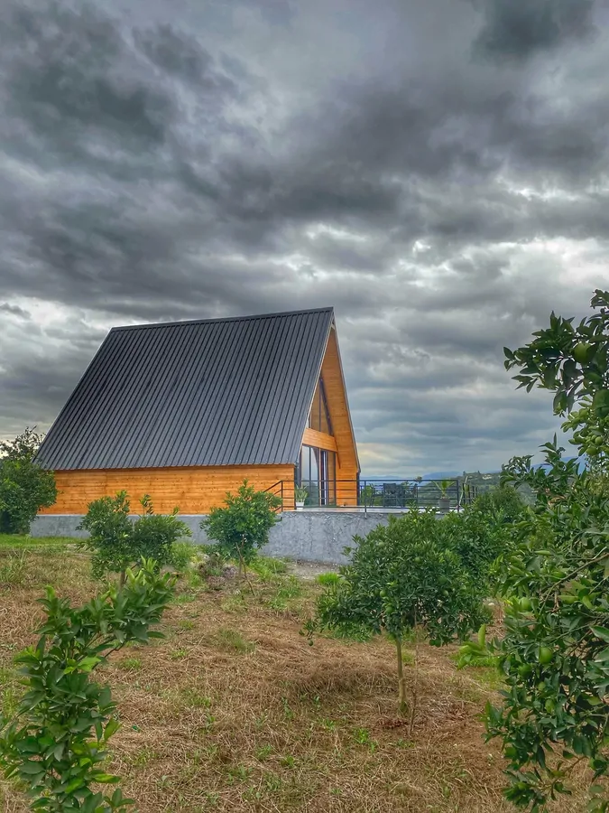 تصویر ۱ - کلبه چوبی آرمو در  سوادکوه