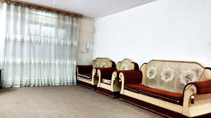 تصویر ۱ - خانه مبله پردیس (همکف) در  بروجرد