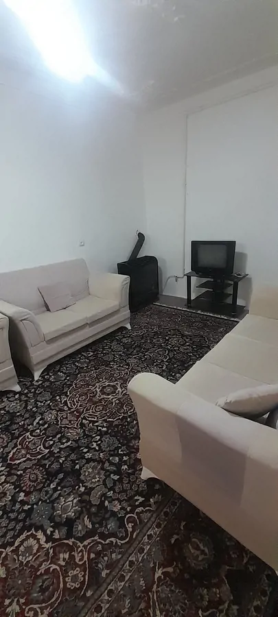 تصویر ۱ - خانه سویت مبله در مرکز شهر در  سنندج