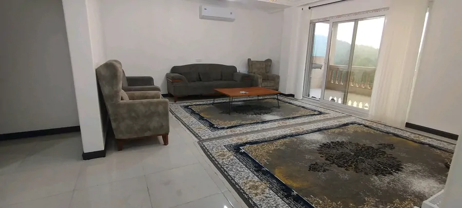 تصویر ۱ - خانه مبله دلنشین در لفور