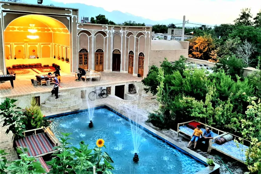 تصویر ۱ - اقامتگاه بوم‌گردی ( دو تخته زیرهمکف) در  مهریز