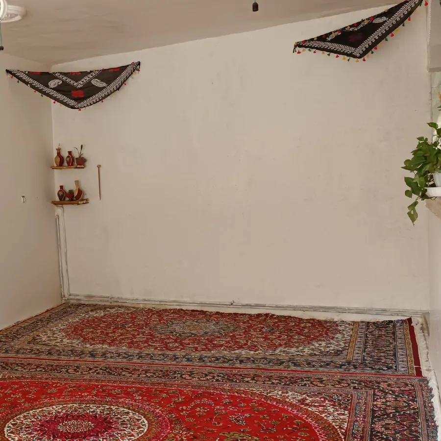 تصویر ۱ - خانه ویلا در  پاوه