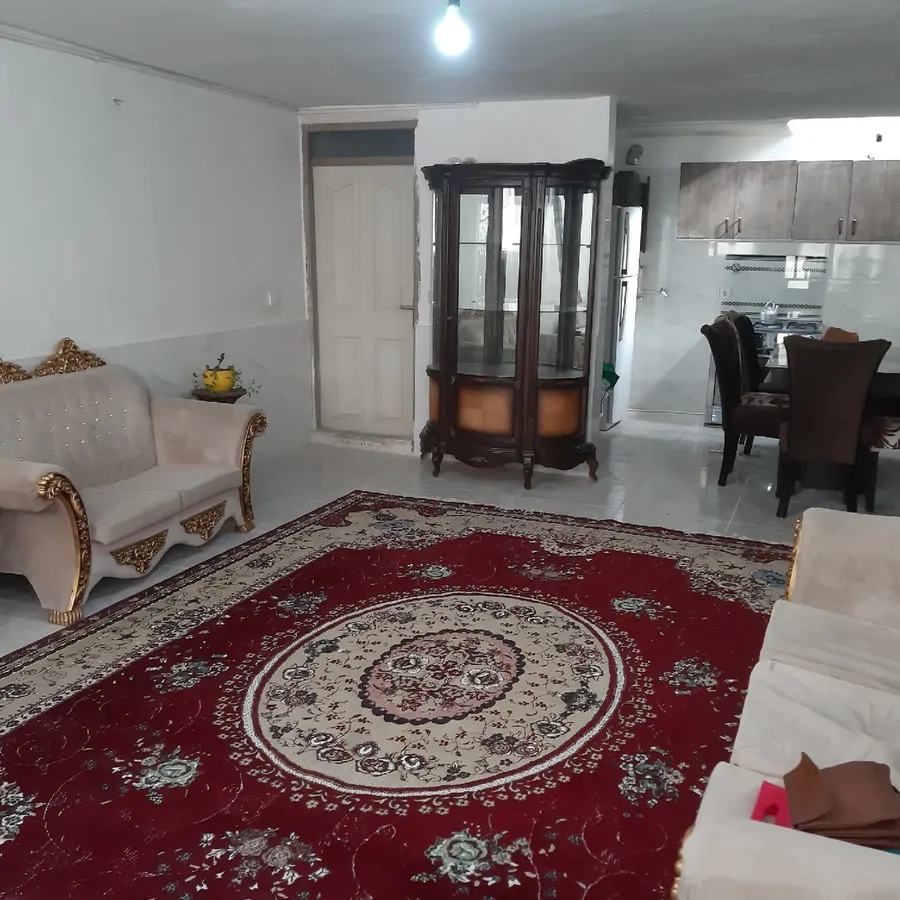 تصویر ۱ - خانه بهار در  کرج