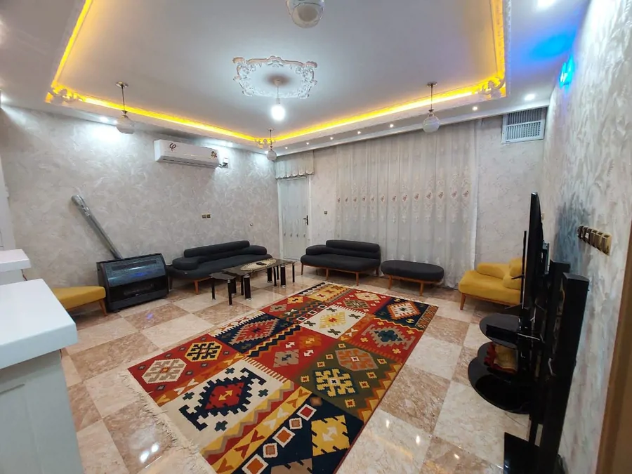 تصویر ۱ - خانه مبله سامی در  سیرجان