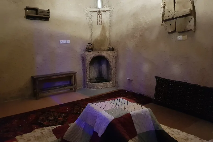 تصویر ۱ - اقامتگاه بوم‌گردی روژان(سوئیت سنتی لرستان) در  دماوند