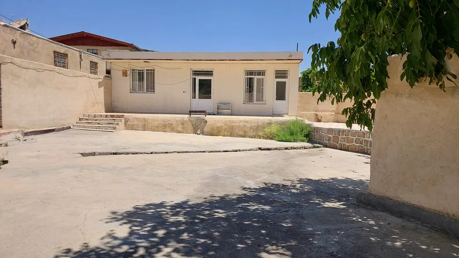 تصویر ۱ - ویلا دره تخت در ازنا