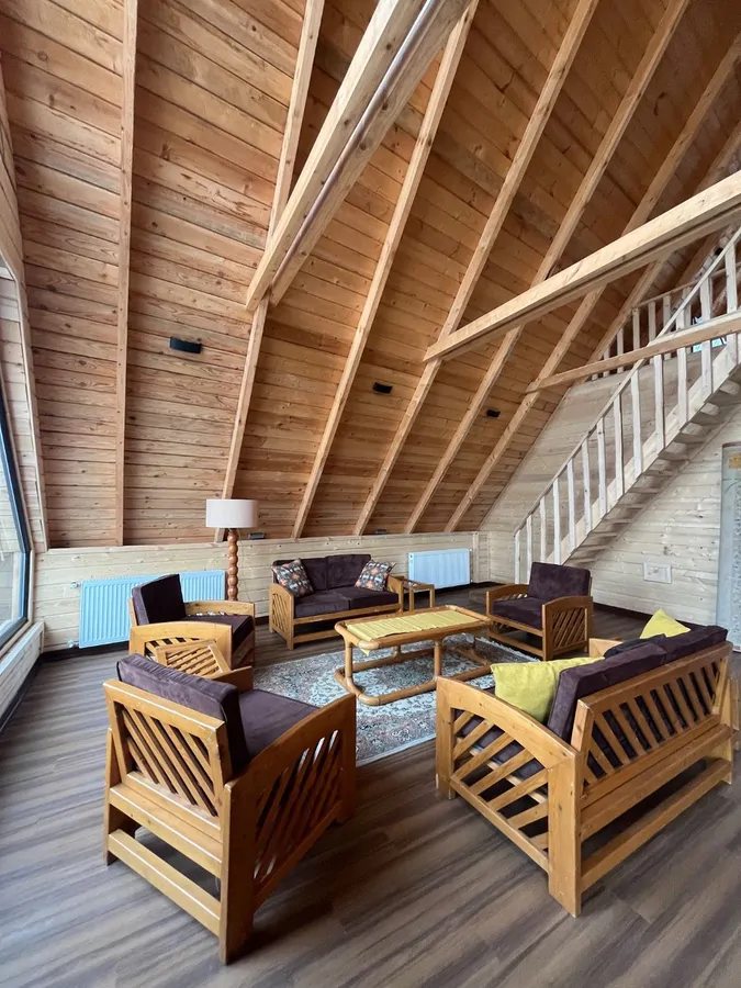 تصویر ۱ - ویلا سوئیسی روشنا در سنگر