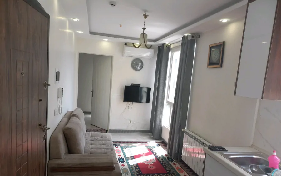 تصویر ۱ - آپارتمان مبله کبریایی (2) در میدان رسالت در تهران