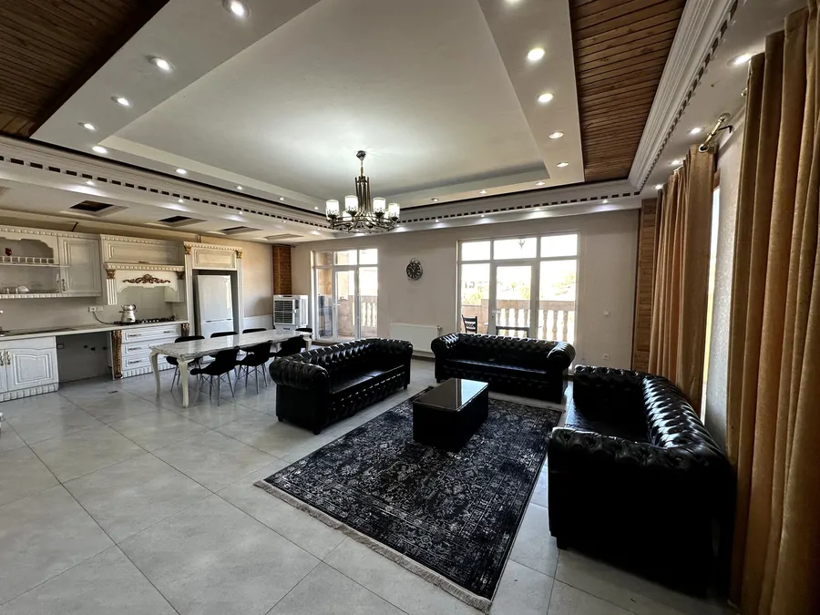 تصویر ۱ - ویلا عمارت پاسارگاد در  رودهن