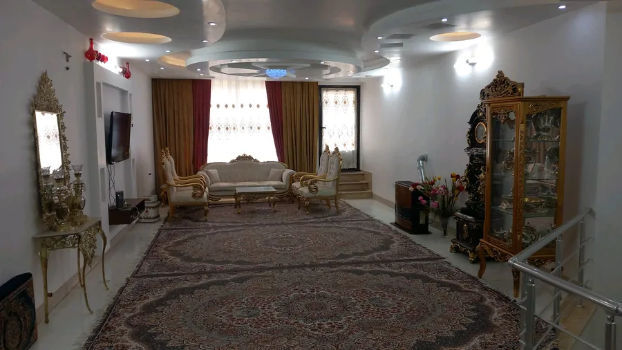تصویر ۱ - خانه مبله شجاعت در کاشان