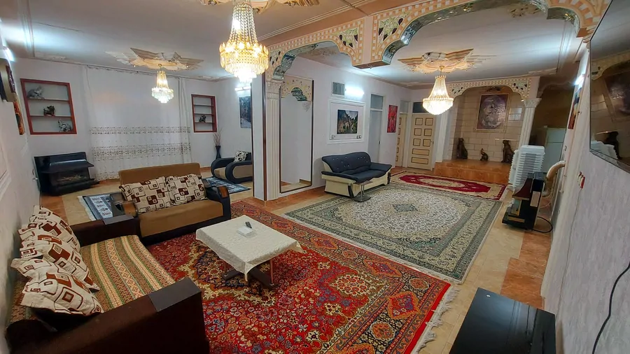 تصویر ۱ - خانه آوین در شیراز