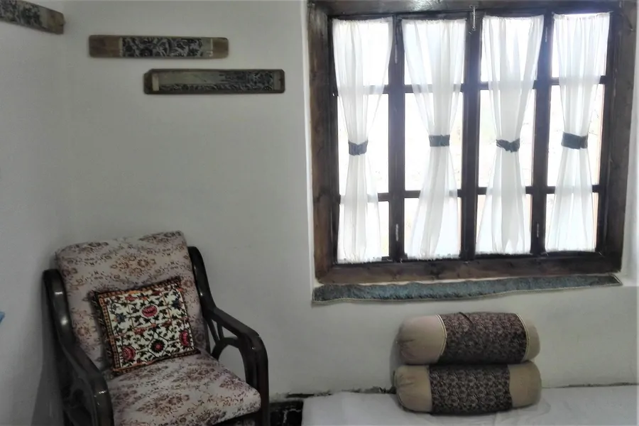 تصویر ۱ - اقامتگاه بوم‌گردی سرای مادر (دلگشا) در  نطنز