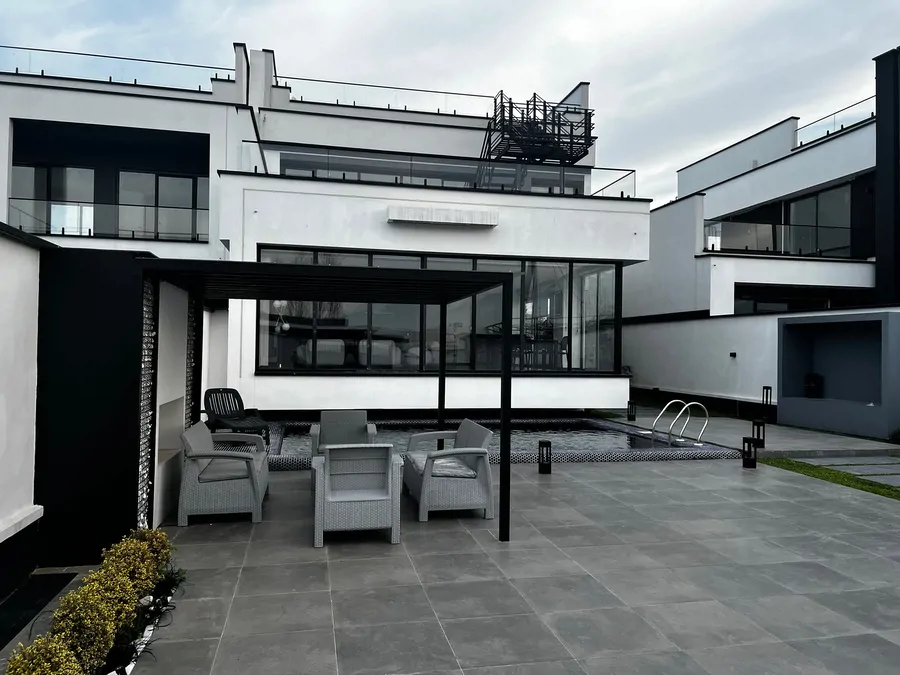 تصویر ۱ - ویلا استخردار آبگرم افرا با فوتبال دستی در شیرود