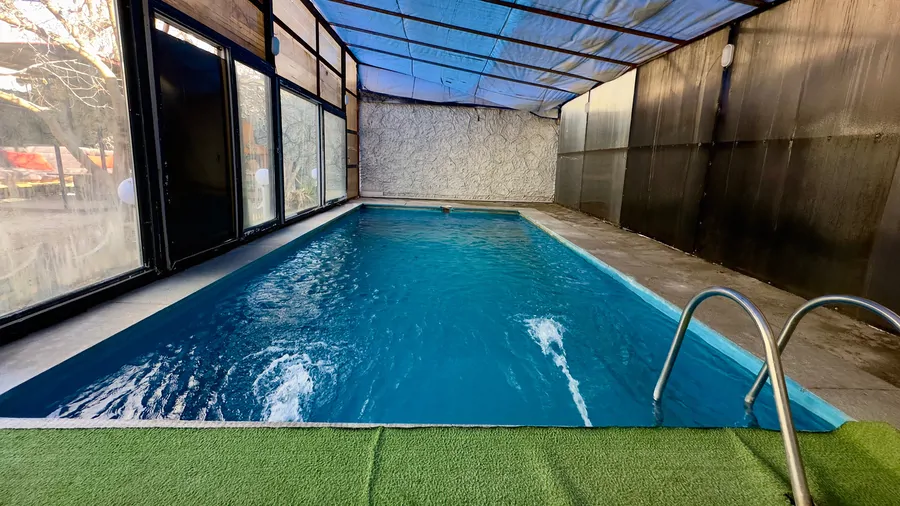 تصویر ۱ - ویلا استخردار آبگرم پناه (۲) با فوتبال دستی و ایرهاکی در کوهسار