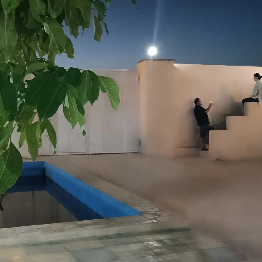 تصویر ۱ - ویلا ویلا نیلوفر ابی استخردار در  شیراز
