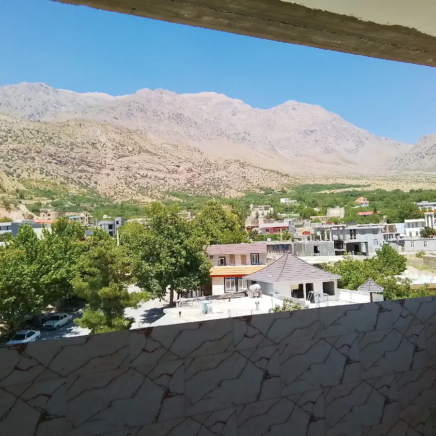 تصویر ۱ - آپارتمان رهنما در  دنا