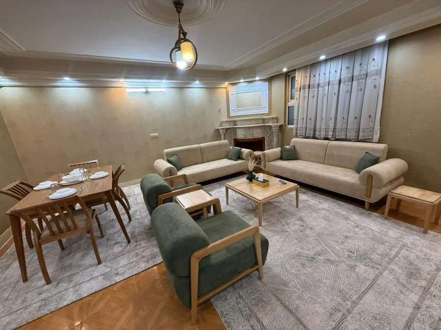 تصویر ۱ - آپارتمان مبله معالی آباد (202) در شیراز