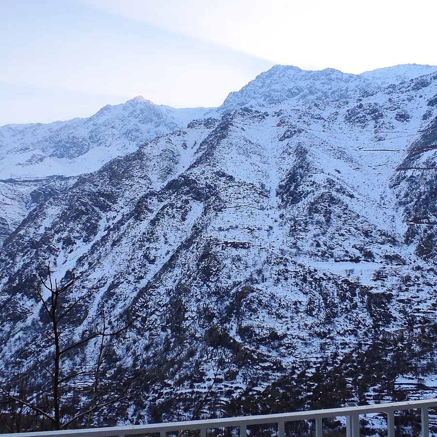 تصویر ۱ - آپارتمان کوهستان در  اورامانات