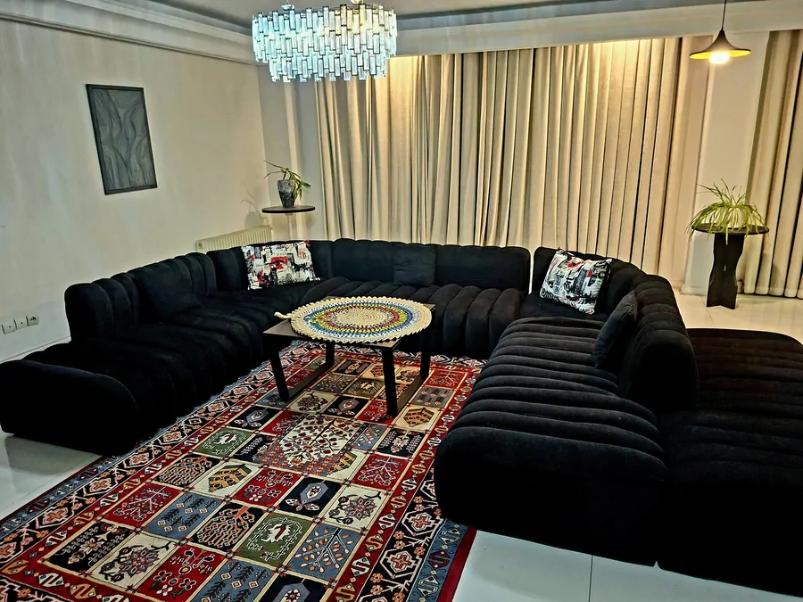 تصویر ۱ - آپارتمان مبله رز در شهرک گلستان در تهران