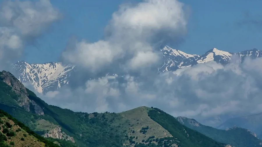 تصویر ۱ - ویلا استخردار آبگرم صفا با ایرهاکی در  چالوس