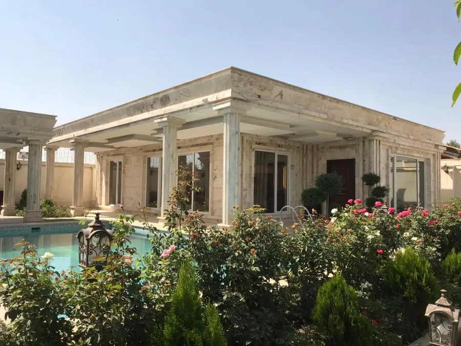 تصویر ۱ - ویلا استخردار آبگرم رز  در  سهیلیه