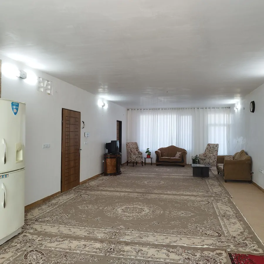 تصویر ۱ - آپارتمان مبله پدیده‌ جوان در  کاشان