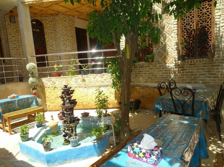تصویر ۱ - هتل سنتی راز (واحد۴) در  شیراز