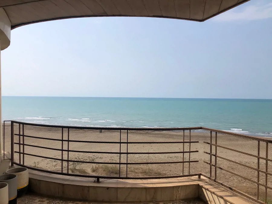 تصویر ۱ - آپارتمان ساحلی دانیال در  سرخ رود