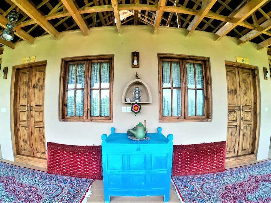 تصویر ۱ - اقامتگاه بوم‌گردی عمارت ملک للشک در  رشت