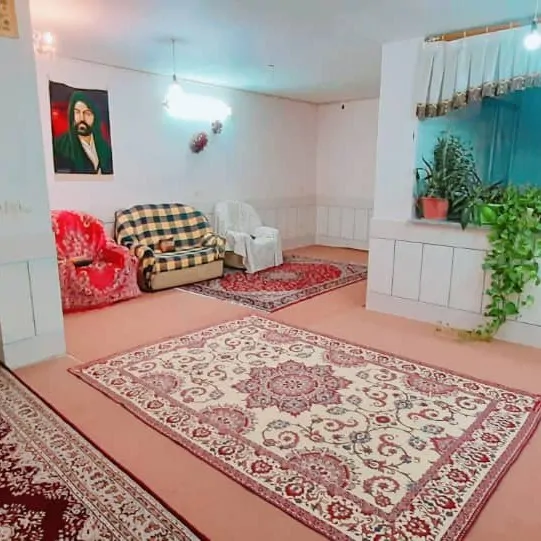 تصویر ۱ - سوییت سوئیت. خانه در  باغ بهادران