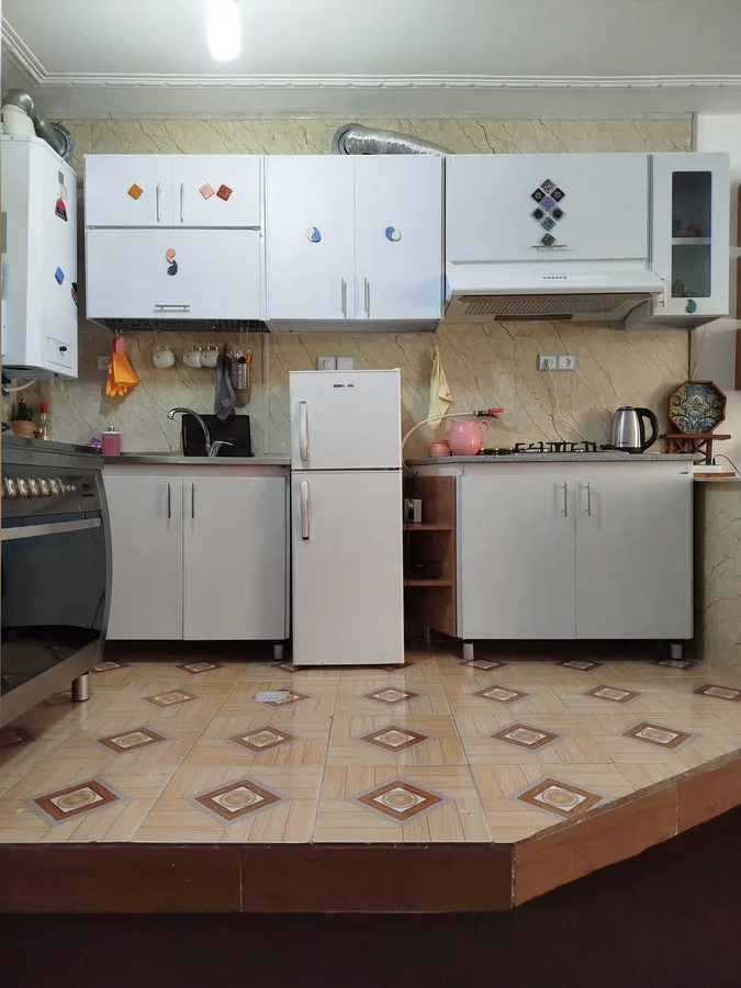 تصویر ۱ - سوییت اقامتگاه هنری خانه ی دوست (ویژه بانوان) در  شیراز