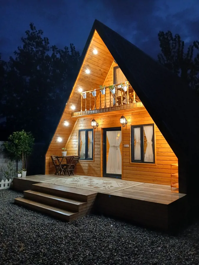 تصویر ۱ - کلبه سوئیسی بهارنارنج در  آستانه اشرفیه