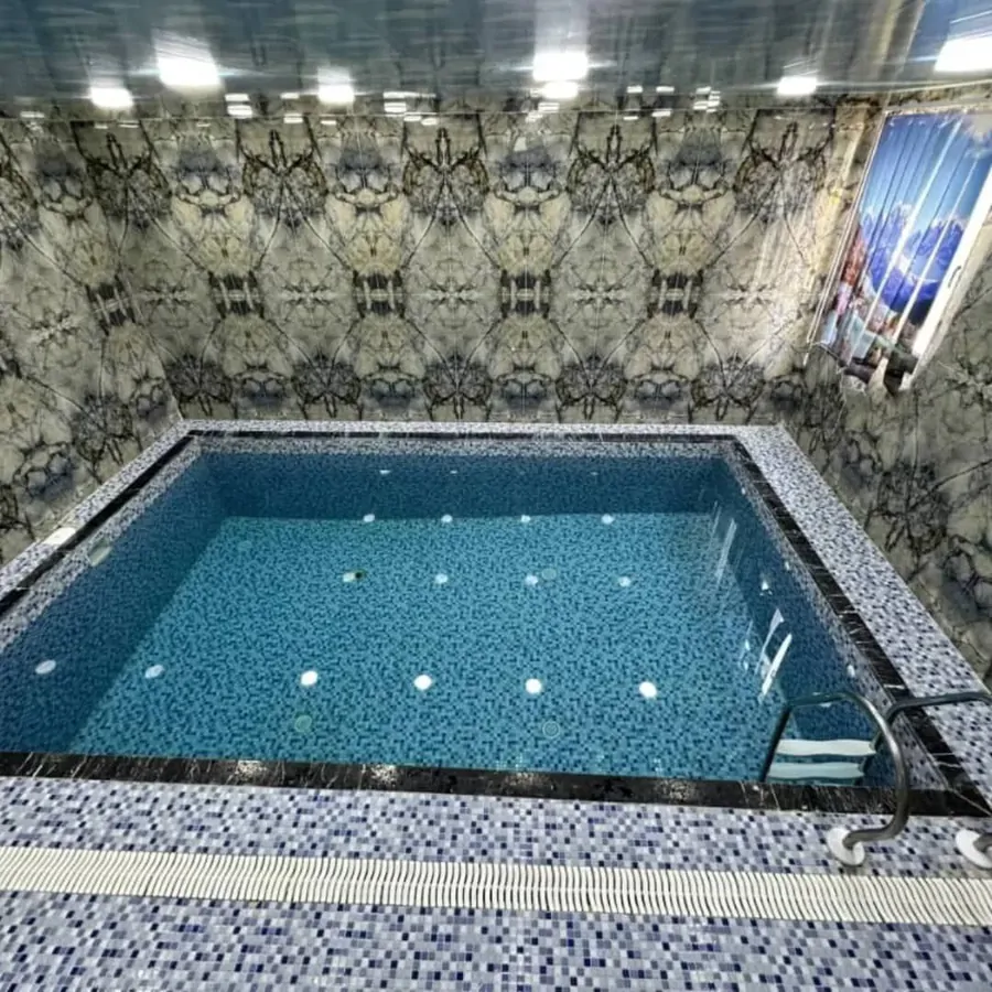 تصویر ۱ - کلبه سوئیسی استخردار آبگرم طبیعت با فوتبالدستی در رامسر