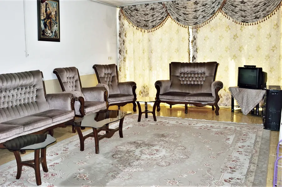 تصویر ۱ - آپارتمان رحیمی (واحد ۱) در  اصفهان