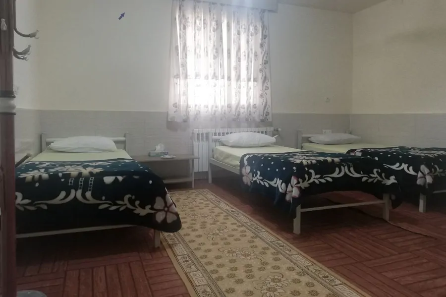 تصویر ۱ - مهمانسرا خورشید (واحد ۱۷) در تاکستان