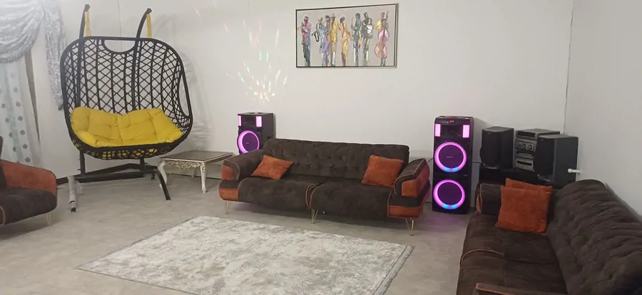 تصویر ۱ - ویلا باغ ویلای ۱۵۰۰متری با تمام امکانات مخصوص مهمونی جشن عقد با امنیت کامل ۲ خواب  در  کردان