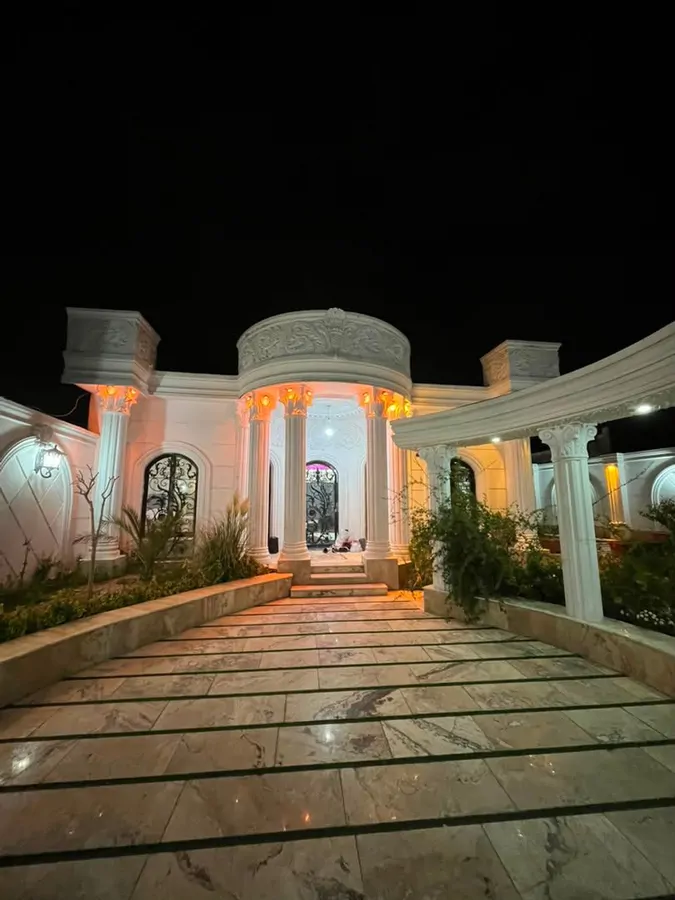 تصویر ۱ - ویلا عمارت طلا در شهریار