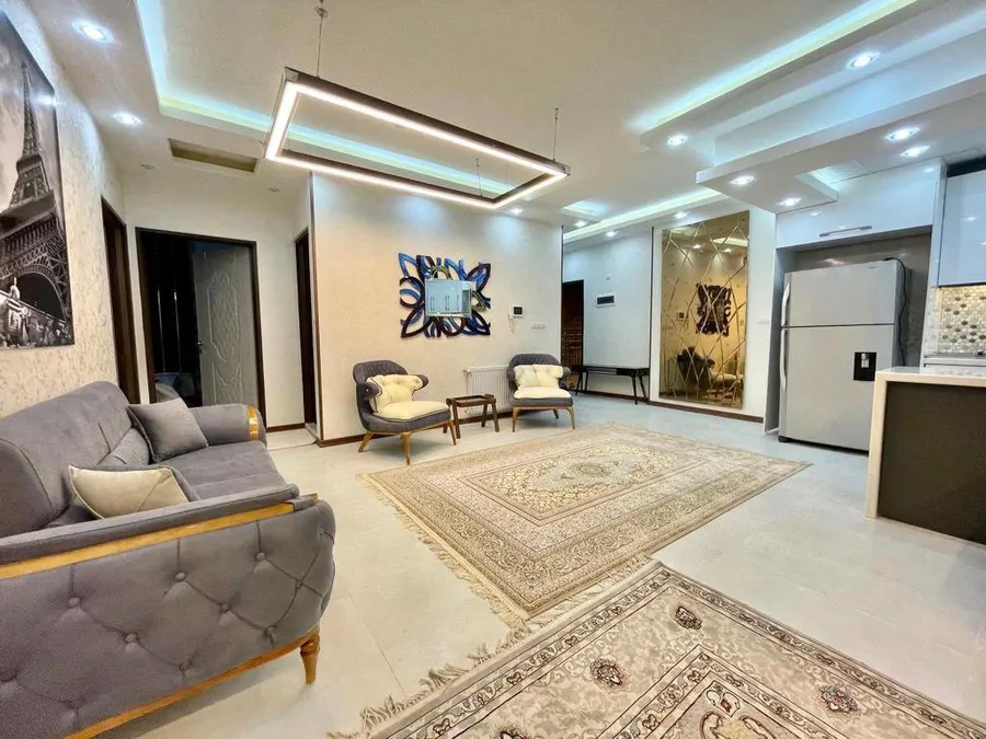 تصویر ۱ - آپارتمان مبله باهنرشمالی مستردار در  شیراز