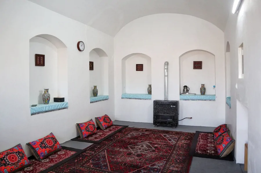 تصویر ۱ - اقامتگاه بوم‌گردی کوشک کویر (واحد کوشک ۱) در  ابوزیدآباد