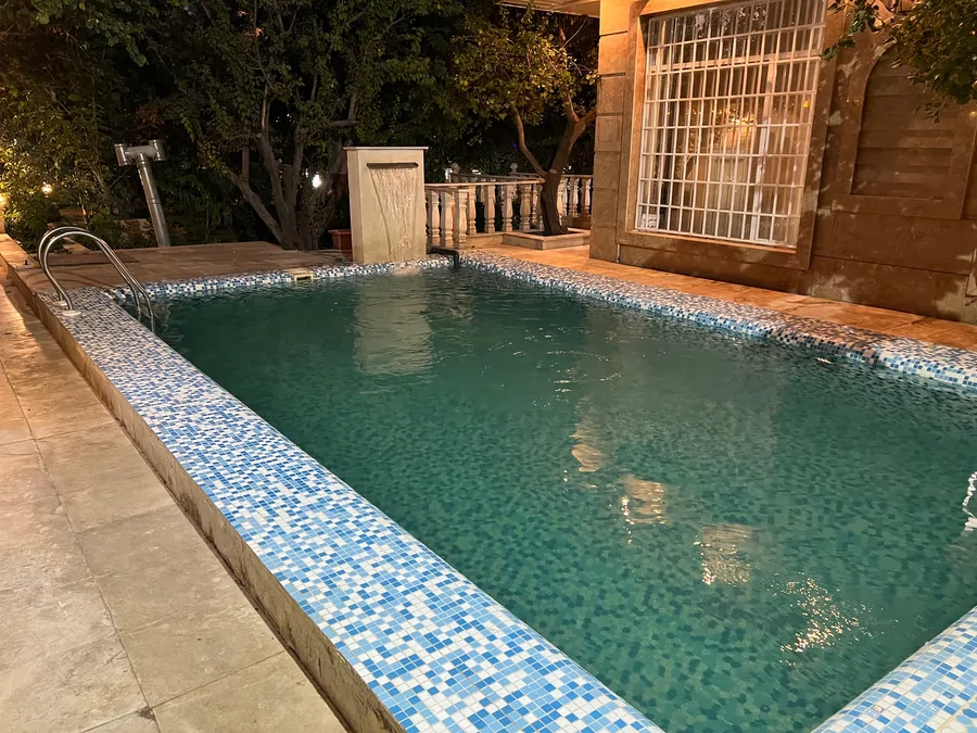 تصویر ۱ - ویلا استخردار آبگرم آرمان در  شهریار