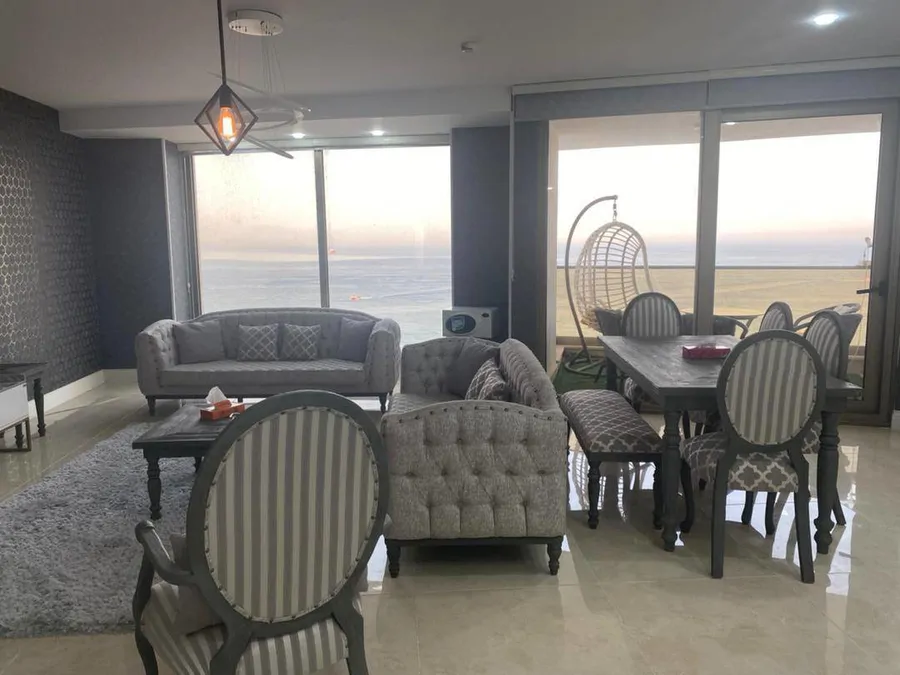 تصویر ۱ - آپارتمان شاراکس با چشم انداز دریا در  کیش