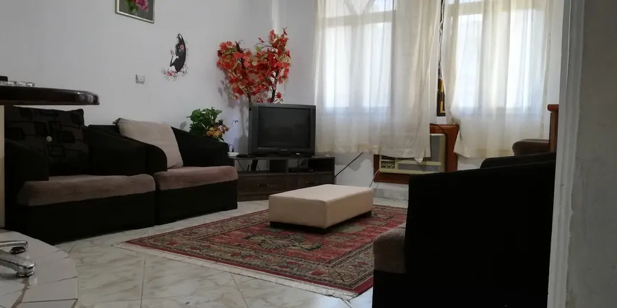 تصویر ۱ - آپارتمان دادمهر (واحد ۳) در  بندر عباس