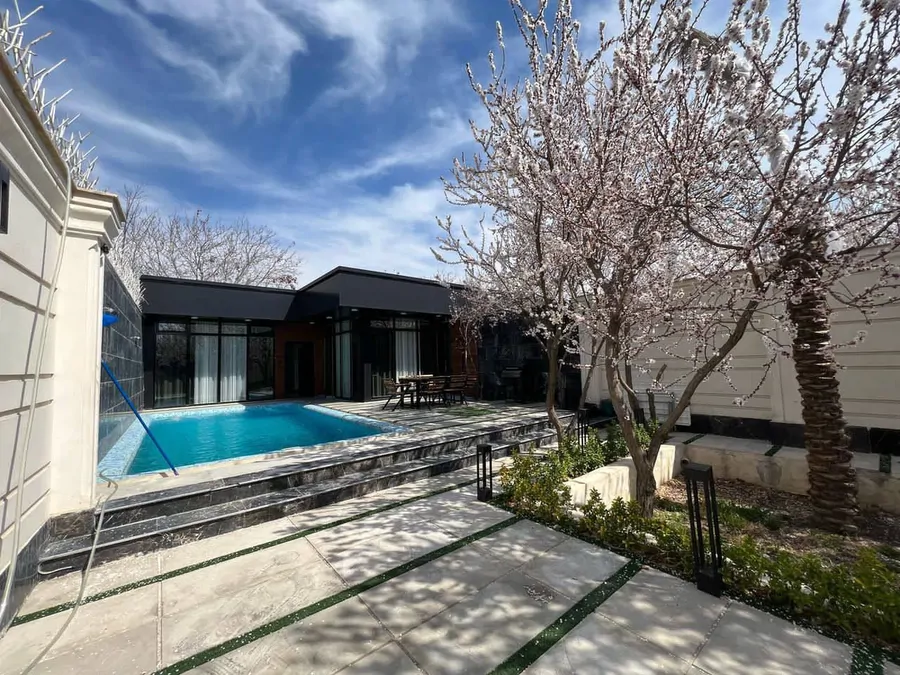 تصویر ۱ - ویلا استخردار آبگرم یاس در ملارد