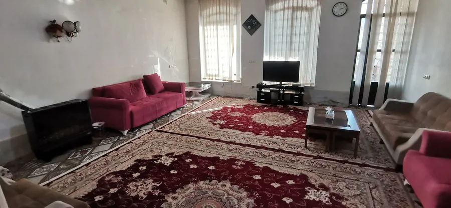 تصویر ۱ - خانه گلستان در شیراز