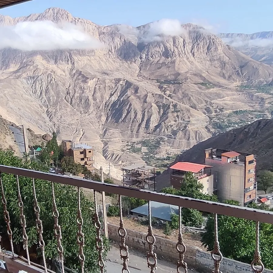 تصویر ۱ - ویلا ویلا دربست در  رینه