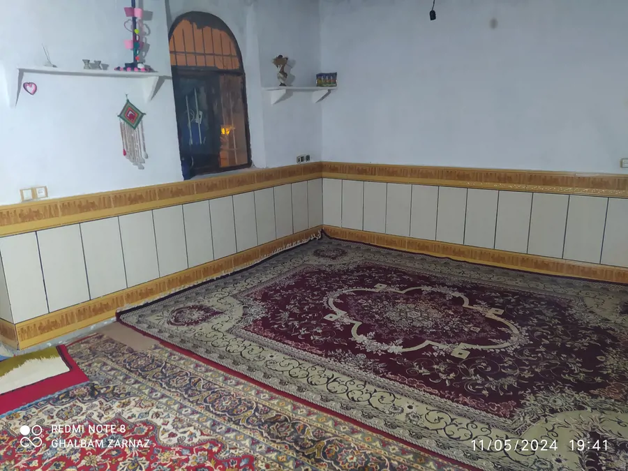 تصویر ۱ - روستایی و عشایری خانه روستایی تر و تمیز مناسب خانواده و مجرد در  الیگودرز