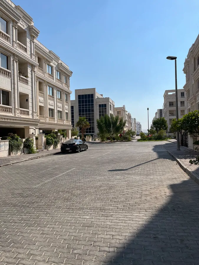تصویر ۱ - آپارتمان تست ثبت عکس از سافاری در  زیرکوه