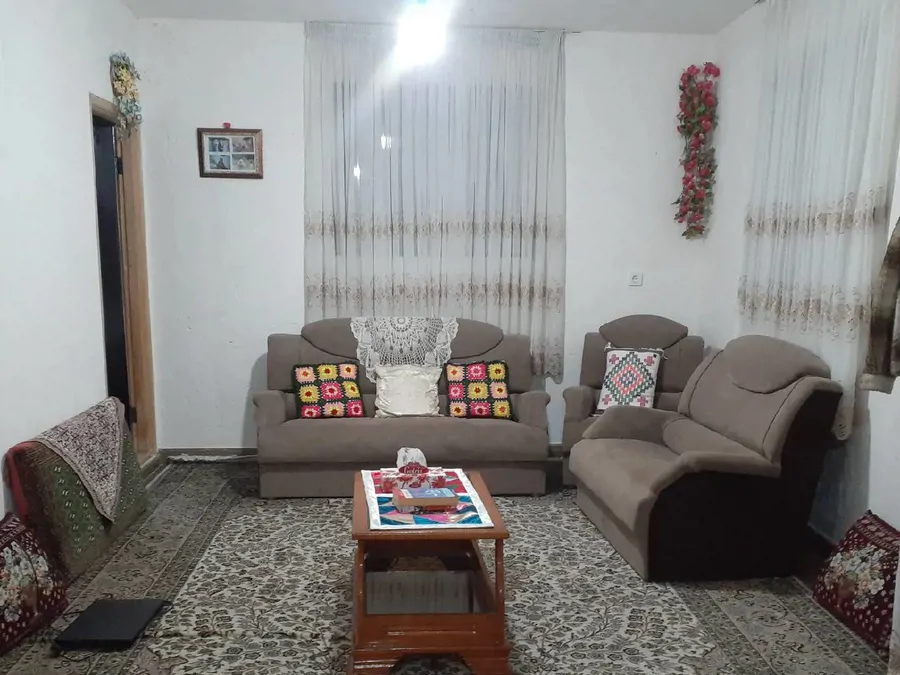 تصویر ۱ - سوییت دوستی در  سوادکوه