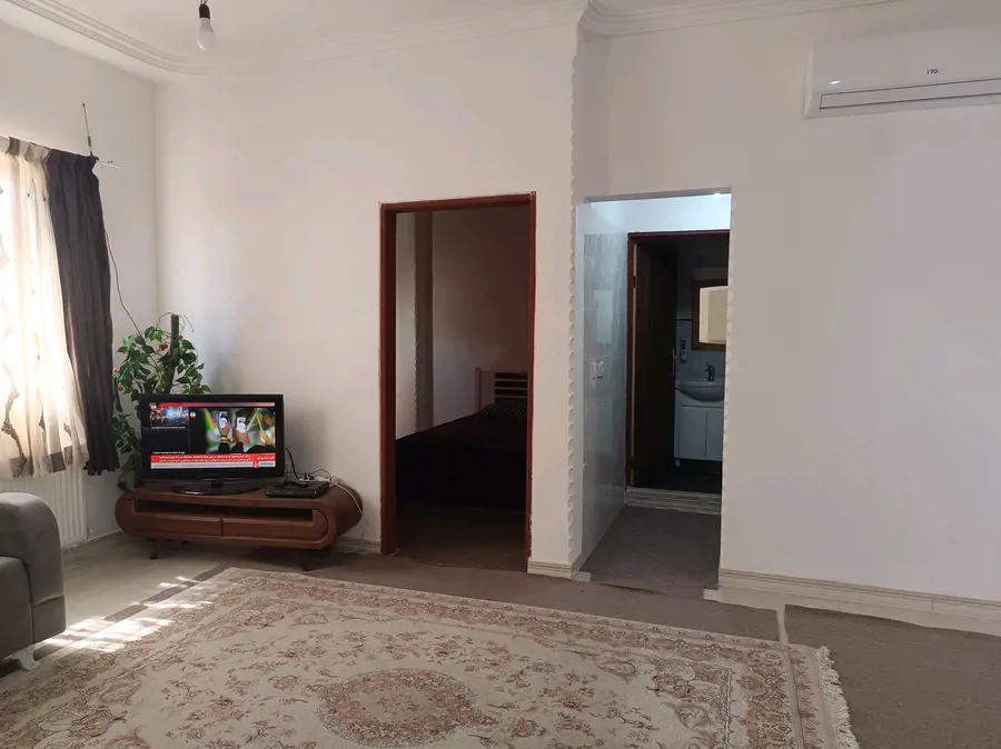 تصویر ۱ - سوییت سویت مجهز به کلیه امکانات رفاهی در یک منطقه خوش اب و هوا در رشت