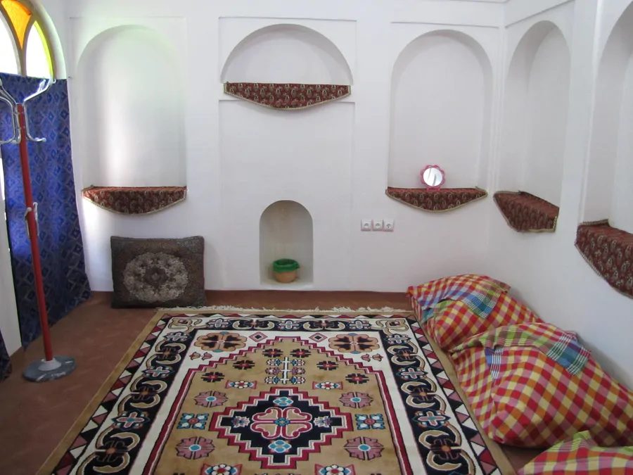 تصویر ۱ - اقامتگاه بوم‌گردی مهریزان (اتاق 2) در  مهریز